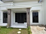 Dijual rumah mewah lokasi strategis di tepi jalan kuranji Rp410.000.000