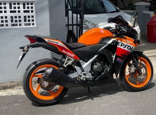  2013 Honda cbr 250r repsol Rp15.000.000