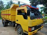 2004 Mitsubishi damtruk