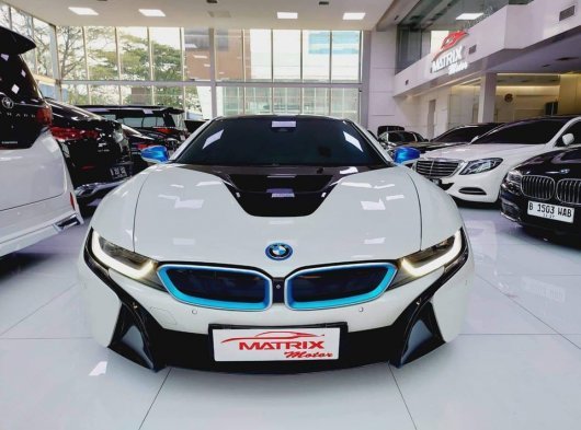 2016 BMW i8