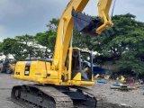 Komatsu pc200-8 tahun 2013