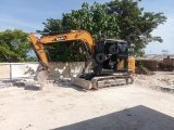 EXCAVATOR DENGAN BUCKET, BREAKER, DAN BOREPILE! MELAYANI SELURUH AREA BALI!