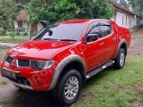 Mobil strada 2013 metik solar