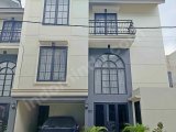3 KT 2 KM - Rumah