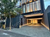 Dijual Rumah Baru Super Mewah SCBD Senopati Jaksel
